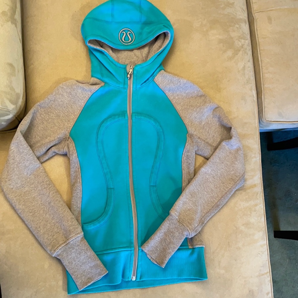 Super cute Lululemon Zip Hoodie with thumb holes